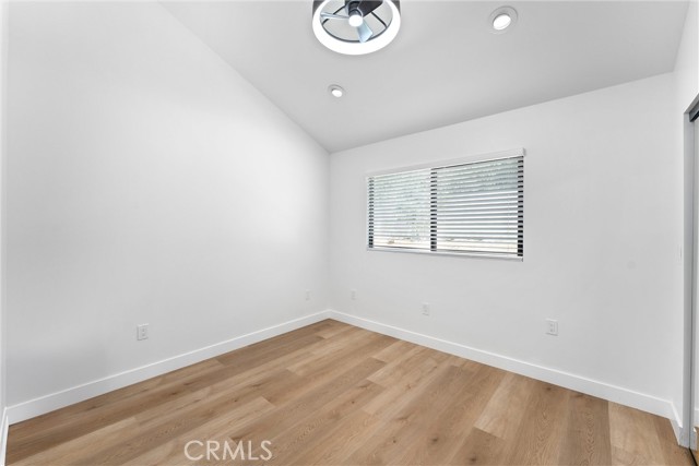1290 N Tippetts Lane, Anaheim CA: https://media.crmls.org/medias/6f59064c-0eb2-49e9-87e2-9c097604dfe6.jpg