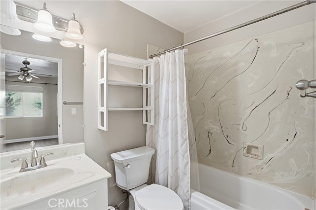 Detail Gallery Image 12 of 28 For 4837 Tumbleweed Way, Paso Robles,  CA 93446 - 3 Beds | 2 Baths