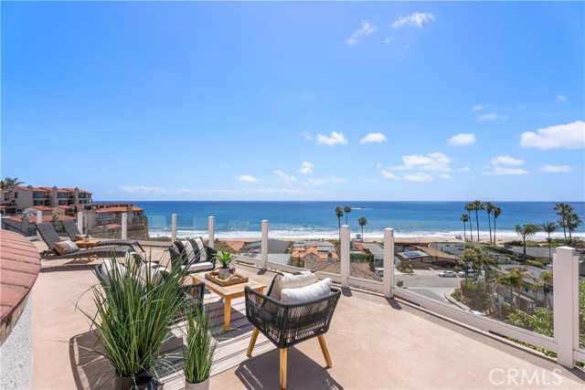 504 Avenida De La Riviera, San Clemente CA: https://media.crmls.org/medias/6f5a834a-b2d9-4021-b81a-77ad3b1d9f64.jpg
