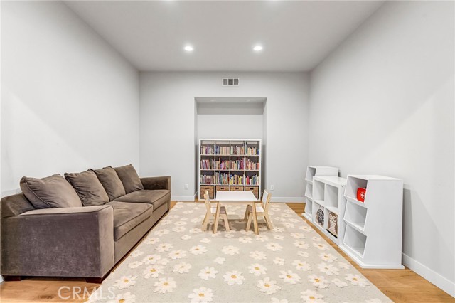 Detail Gallery Image 13 of 62 For 2269 Shady Oaks, Glendora,  CA 91741 - 4 Beds | 3 Baths