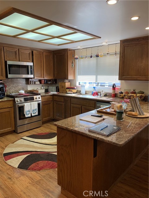 Detail Gallery Image 33 of 66 For 7795 Richard Dr, Lucerne,  CA 95458 - 4 Beds | 3 Baths