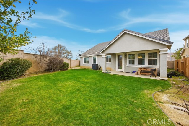 Detail Gallery Image 29 of 37 For 6123 Pilar, Bakersfield,  CA 93306 - 3 Beds | 2 Baths