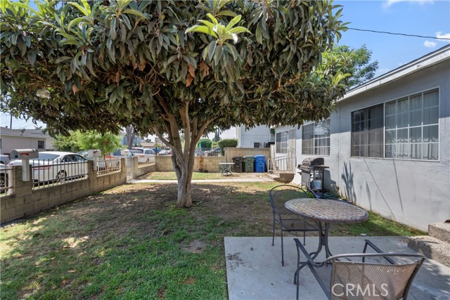 Detail Gallery Image 14 of 34 For 8225 2nd St, Paramount,  CA 90723 - – Beds | – Baths