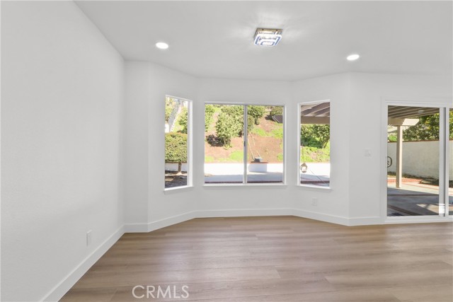 Detail Gallery Image 5 of 22 For 21525 via Pepita, Yorba Linda,  CA 92886 - 3 Beds | 3 Baths