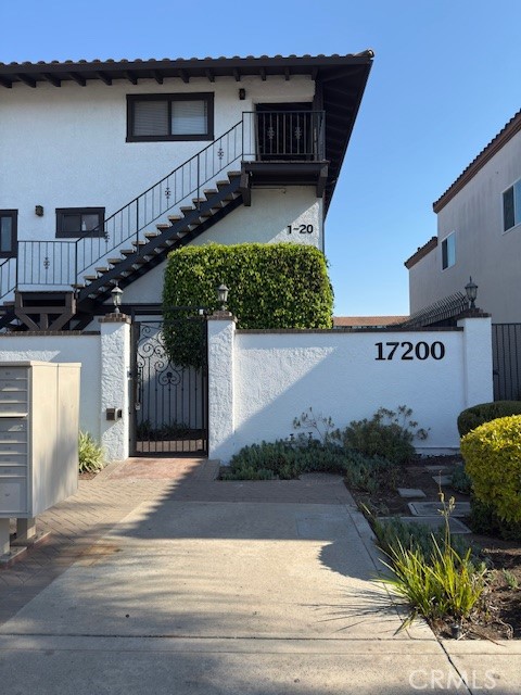 Detail Gallery Image 1 of 9 For 17200 Newhope St #217,  Fountain Valley,  CA 92708 - 2 Beds | 2 Baths