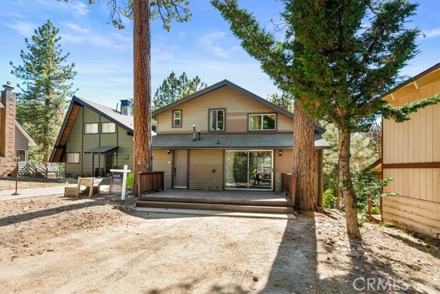 769 Lowe Drive, Big Bear Lake, CA 92315