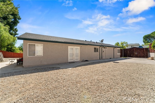 Detail Gallery Image 40 of 44 For 27932 Calypso Ln, Canyon Country,  CA 91351 - 4 Beds | 2 Baths