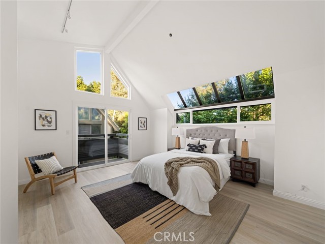 Detail Gallery Image 17 of 27 For 1341 Alma St, Palo Alto,  CA 94301 - 2 Beds | 2/1 Baths