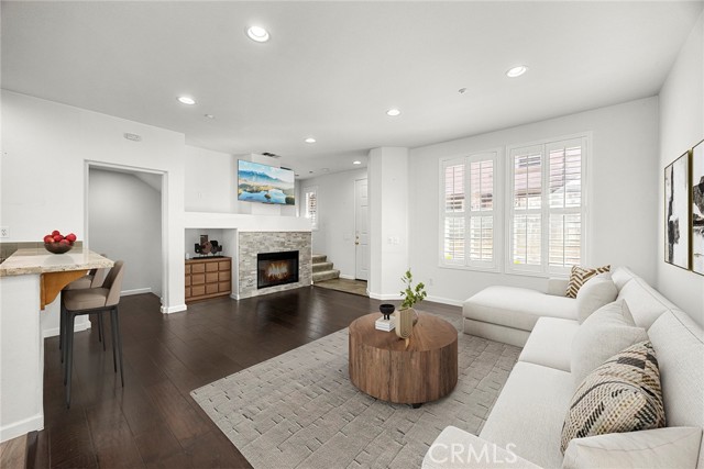 Detail Gallery Image 6 of 41 For 748 Ashby Lane #55,  Brea,  CA 92821 - 3 Beds | 2/1 Baths