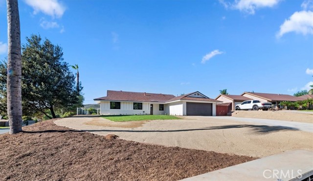 Front Image Thumbnail for CRIG25268655