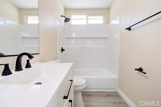 Detail Gallery Image 9 of 48 For 1243 W 164th St a,  Gardena,  CA 90247 - 3 Beds | 2/1 Baths