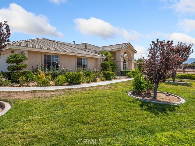 Detail Gallery Image 32 of 45 For 9521 Arrowhead Ct, Phelan,  CA 92371 - 4 Beds | 3 Baths