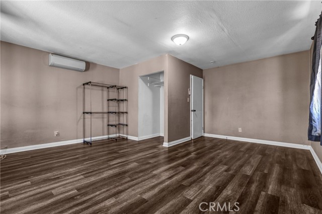 Detail Gallery Image 23 of 28 For 6418 Makee Ave, Los Angeles,  CA 90001 - 4 Beds | 2 Baths