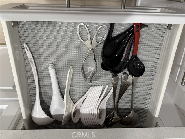 Detail Gallery Image 28 of 74 For 243 S Sand Palm Dr, Anaheim,  CA 92802 - 3 Beds | 3 Baths