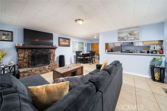 Detail Gallery Image 8 of 46 For 693 Ca 138, Crestline,  CA 92325 - 3 Beds | 2 Baths