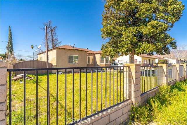 Image 3 for 7120 Del Rosa Ave, San Bernardino, CA 92404