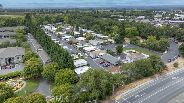 5250 Whispering Creek Drive, Santa Rosa CA: https://media.crmls.org/medias/6f638fd8-a97b-4b37-beb8-43867183d402.jpg