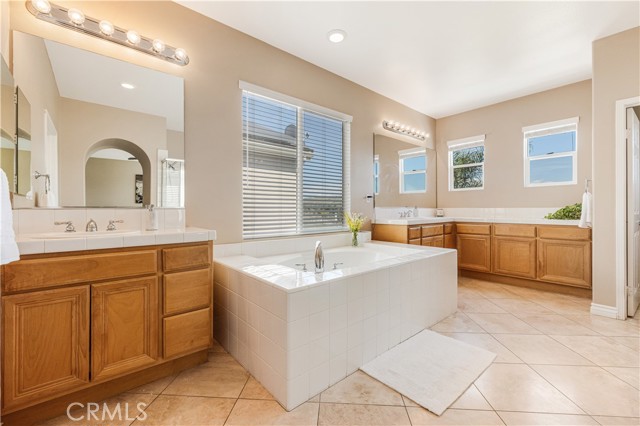 Detail Gallery Image 35 of 55 For 14690 Corkwood Dr, Moorpark,  CA 93021 - 5 Beds | 3/1 Baths