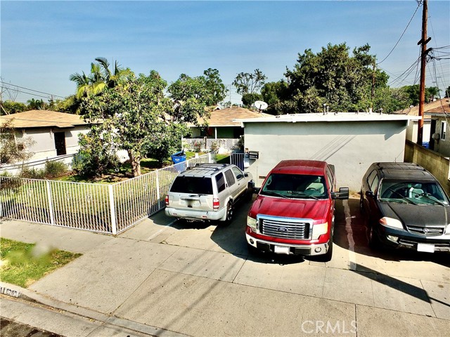 Detail Gallery Image 2 of 8 For 8203 2nd, Paramount,  CA 90723 - – Beds | – Baths