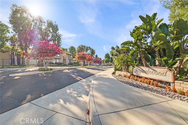 Image 2 for 1629 Windmill Ln #F, Corona, CA 92879