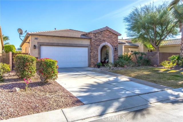 Detail Gallery Image 2 of 31 For 3804 Mira Arena, Palm Springs,  CA 92262 - 3 Beds | 2 Baths