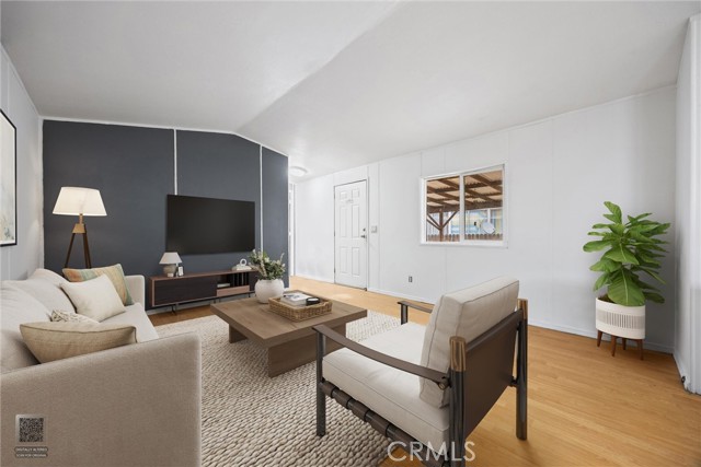 Detail Gallery Image 4 of 31 For 14035 Rosedale Hwy #7,  Bakersfield,  CA 93314 - 2 Beds | 2 Baths