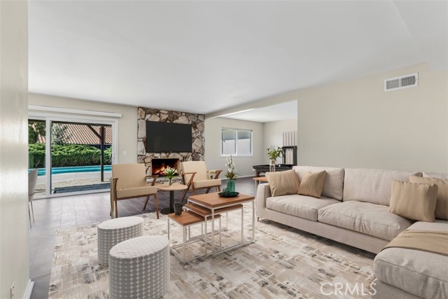 Image 2 of 35 For 6304 Tamarind Street