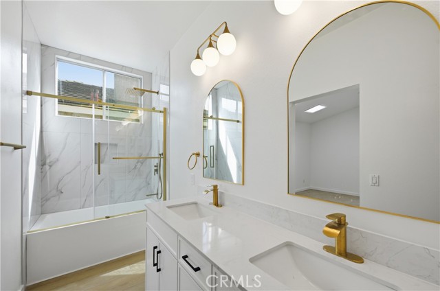 Detail Gallery Image 8 of 17 For 35 Deerborn, Aliso Viejo,  CA 92656 - 4 Beds | 2/1 Baths