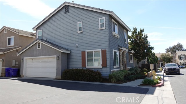 33953 Lily Road, Yucaipa CA: https://media.crmls.org/medias/6f67cfde-87e5-47ae-8a64-a3ef21b9f7f4.jpg