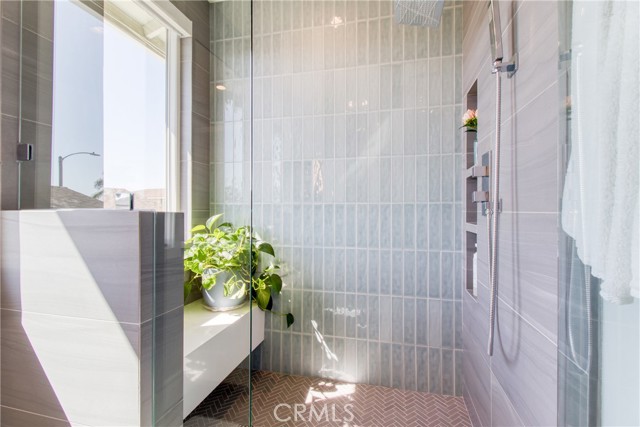 4317 Candleberry, Seal Beach CA: https://media.crmls.org/medias/6f68a1ef-86b2-4409-9305-b8bc12af62fc.jpg