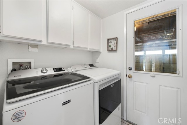 2304 Trickling Creek Drive, La Verne CA: https://media.crmls.org/medias/6f68dc7d-0a27-4361-bda9-1e018746963c.jpg