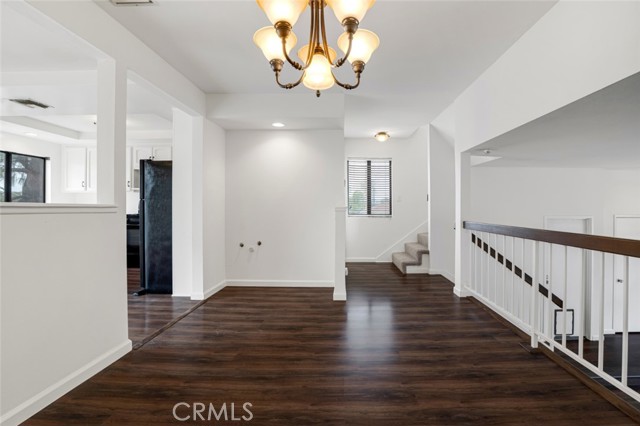 Detail Gallery Image 7 of 32 For 20737 Roscoe Bld #701,  Winnetka,  CA 91306 - 3 Beds | 2/1 Baths