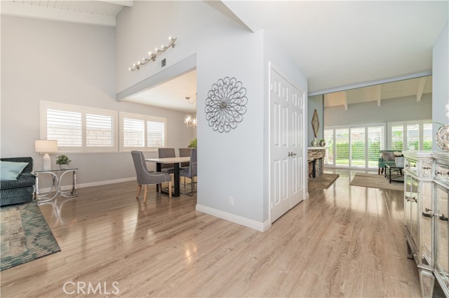 Detail Gallery Image 5 of 37 For 4702 E Golden Eagle Ave, Orange,  CA 92869 - 3 Beds | 2 Baths