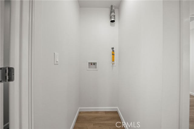 Detail Gallery Image 20 of 20 For 252 W Tujunga #101,  Burbank,  CA 91502 - 2 Beds | 2 Baths