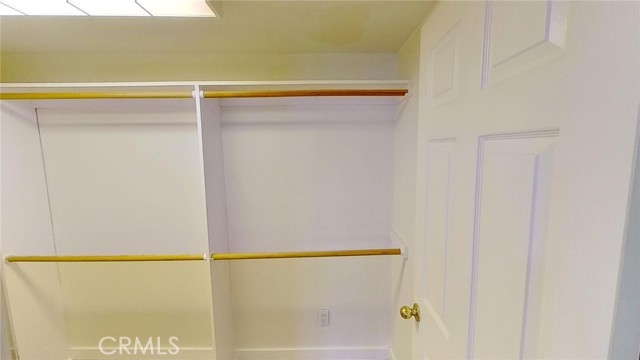 519 Poppy Avenue, Corona del Mar CA: https://media.crmls.org/medias/6f6b31d0-ff6e-4412-b6dc-2da6b287d471.jpg