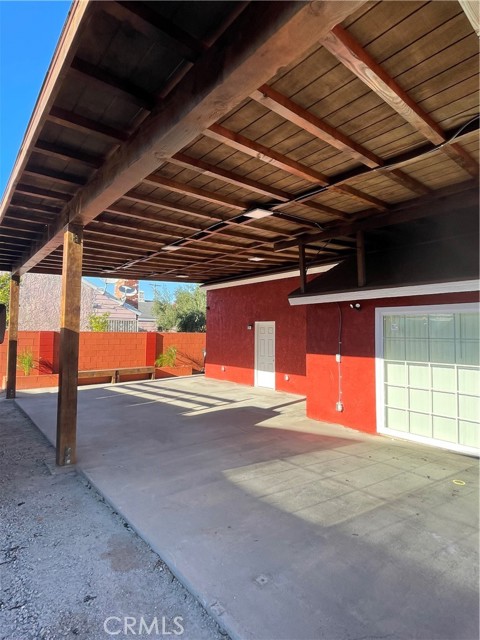 Detail Gallery Image 7 of 34 For 8855 Oneida Ave, Sun Valley,  CA 91352 - 3 Beds | 2 Baths