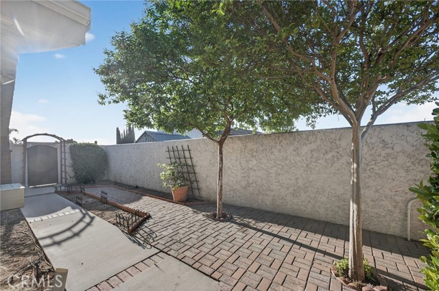 Image 46 of 59 For 13077 Bagatelle