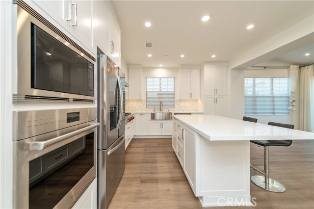 Detail Gallery Image 20 of 39 For 116 Imagination Trl, Irvine,  CA 92620 - 4 Beds | 3/1 Baths