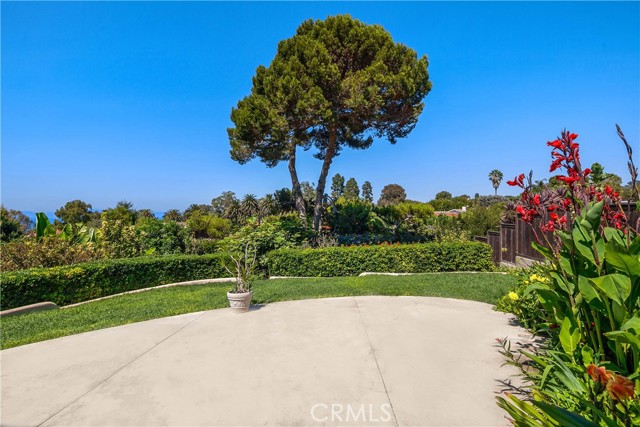 717 Cloyden Square, Palos Verdes Estates, California 90274, 4 Bedrooms Bedrooms, ,2 BathroomsBathrooms,Residential,Sold,Cloyden,SB21192553