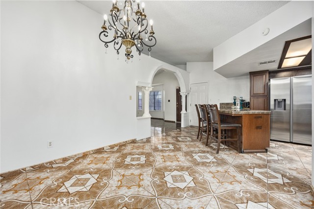 Detail Gallery Image 21 of 43 For 813 Orangewood, Bakersfield,  CA 93306 - 3 Beds | 2 Baths