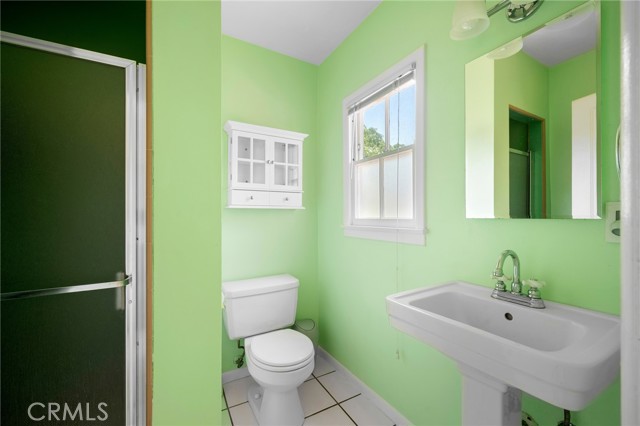 13617 Bassett Street, Valley Glen CA: https://media.crmls.org/medias/6f6d5658-a82f-4d2a-91c1-46459191bf1f.jpg