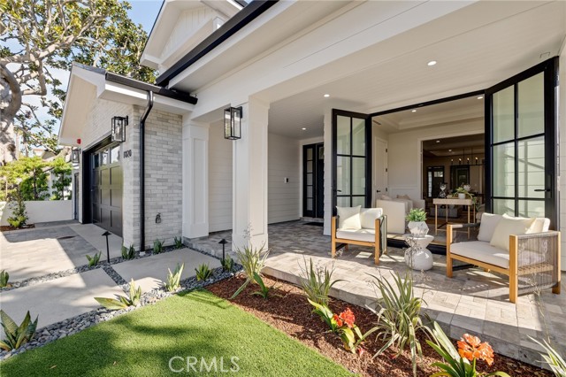 Detail Gallery Image 19 of 75 For 1820 9th St, Manhattan Beach,  CA 90266 - 6 Beds | 6/1 Baths