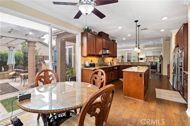 Detail Gallery Image 16 of 54 For 659 Price Dr, Hemet,  CA 92545 - 4 Beds | 3 Baths