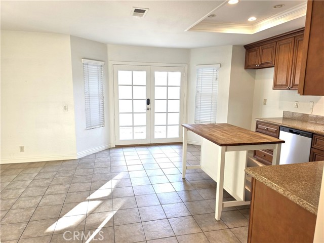 Detail Gallery Image 8 of 29 For 388 Fallingstar, Irvine,  CA 92614 - 3 Beds | 2/1 Baths