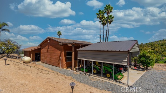 Detail Gallery Image 25 of 61 For 1525 Heather Ln, Riverside,  CA 92504 - 3 Beds | 2/2 Baths