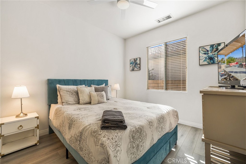 MLS #OC25249506 image #30