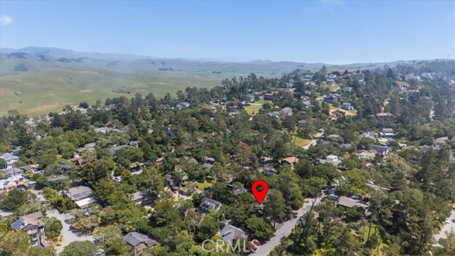 2320 Wilcombe Drive, Cambria CA: https://media.crmls.org/medias/6f70638d-7817-4fee-8fc2-38a71648b6d0.jpg