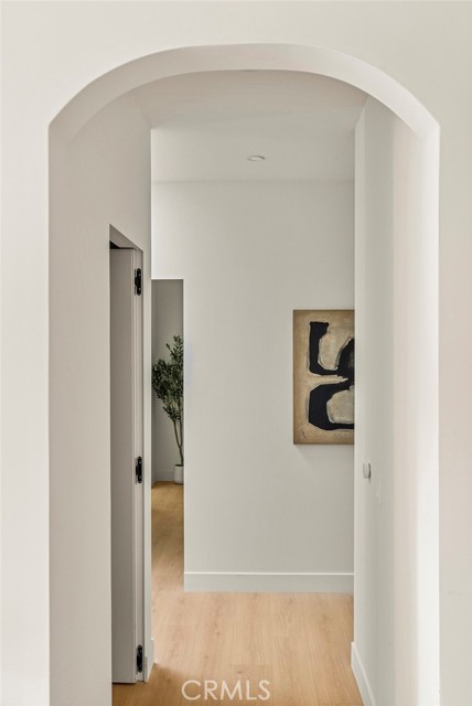 17827 Miranda Street, Encino CA: https://media.crmls.org/medias/6f7127c1-9844-4602-a1a3-82651b3f8737.jpg