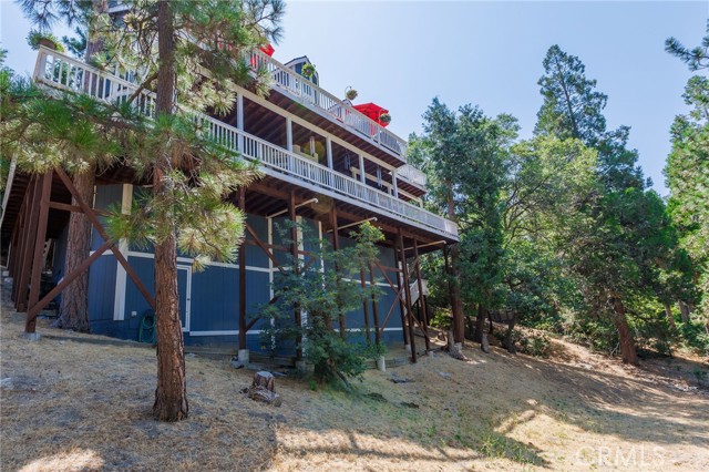 Detail Gallery Image 50 of 61 For 28575 Manitoba Dr, Lake Arrowhead,  CA 92352 - 4 Beds | 2/1 Baths