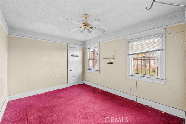 Detail Gallery Image 12 of 19 For 315 W Cedar, Compton,  CA 90220 - 2 Beds | 1 Baths